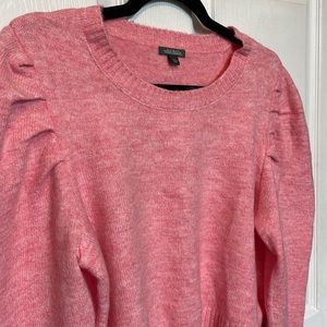 🩷 Cropped Pink Sweater